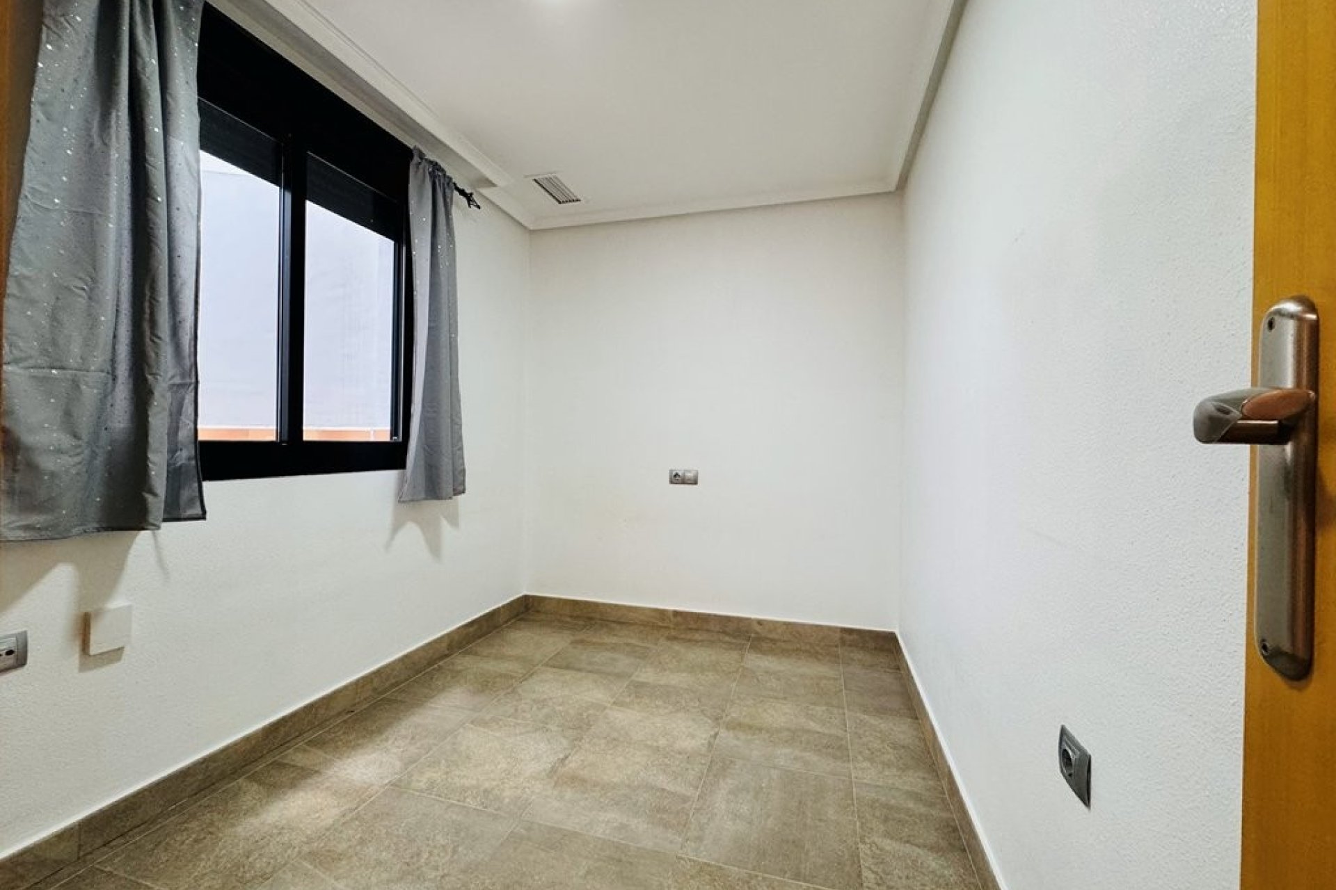 Resale - Apartment -
La Mata - Costa Blanca