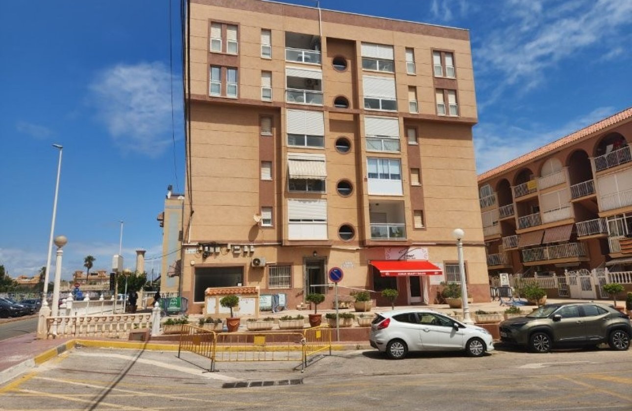 Resale - Apartment -
La Mata - Costa Blanca