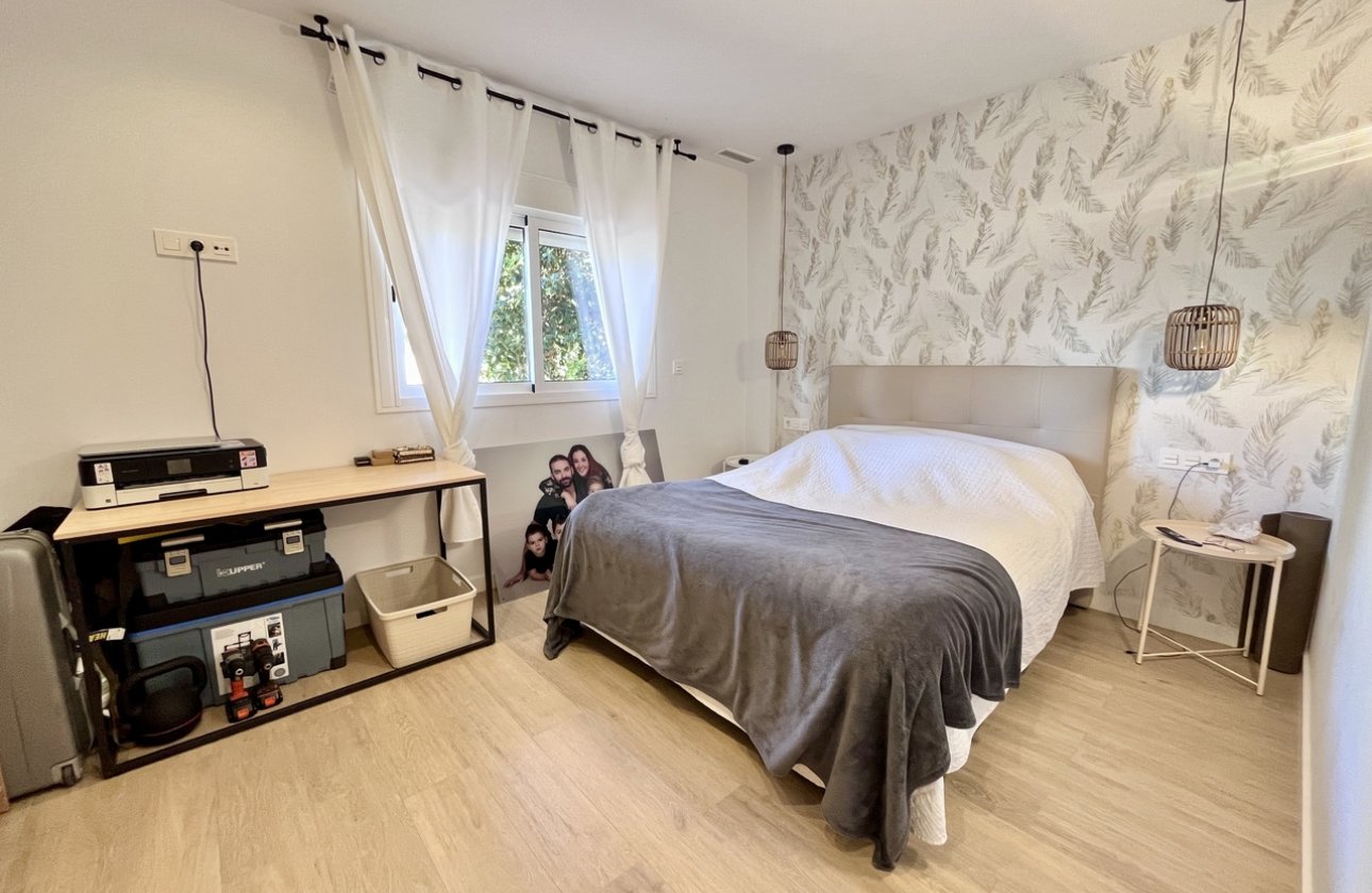 Resale - Apartment -
La Mata - Costa Blanca