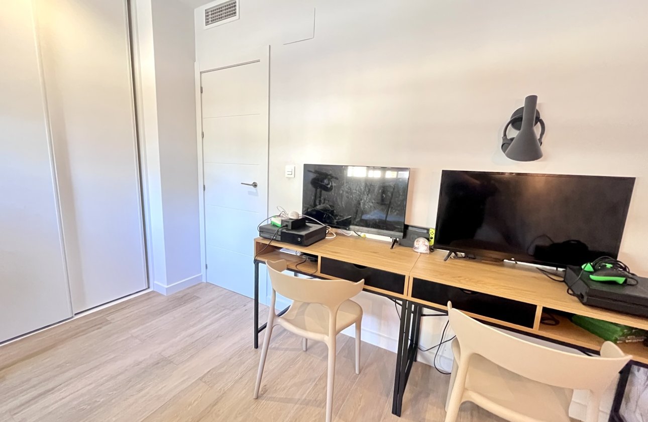 Resale - Apartment -
La Mata - Costa Blanca