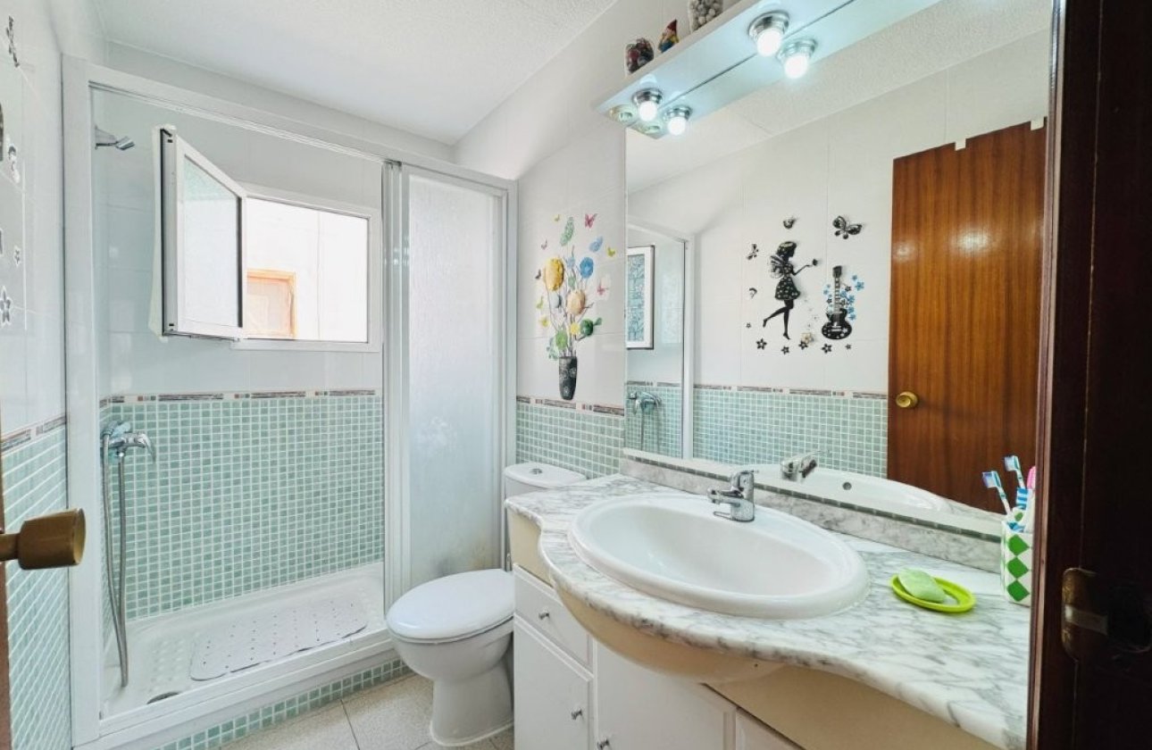 Resale - Apartment -
La Mata - Costa Blanca