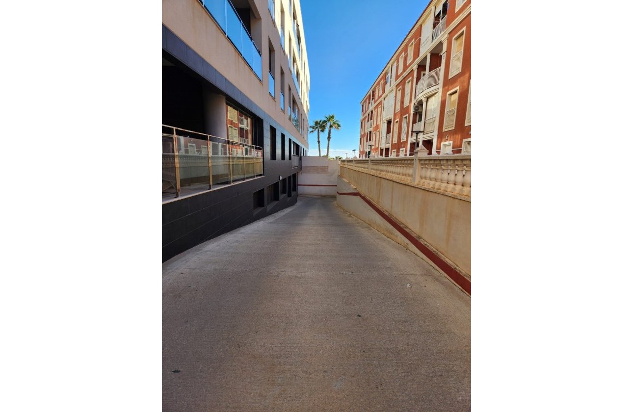Resale - Apartment -
La Mata - Costa Blanca