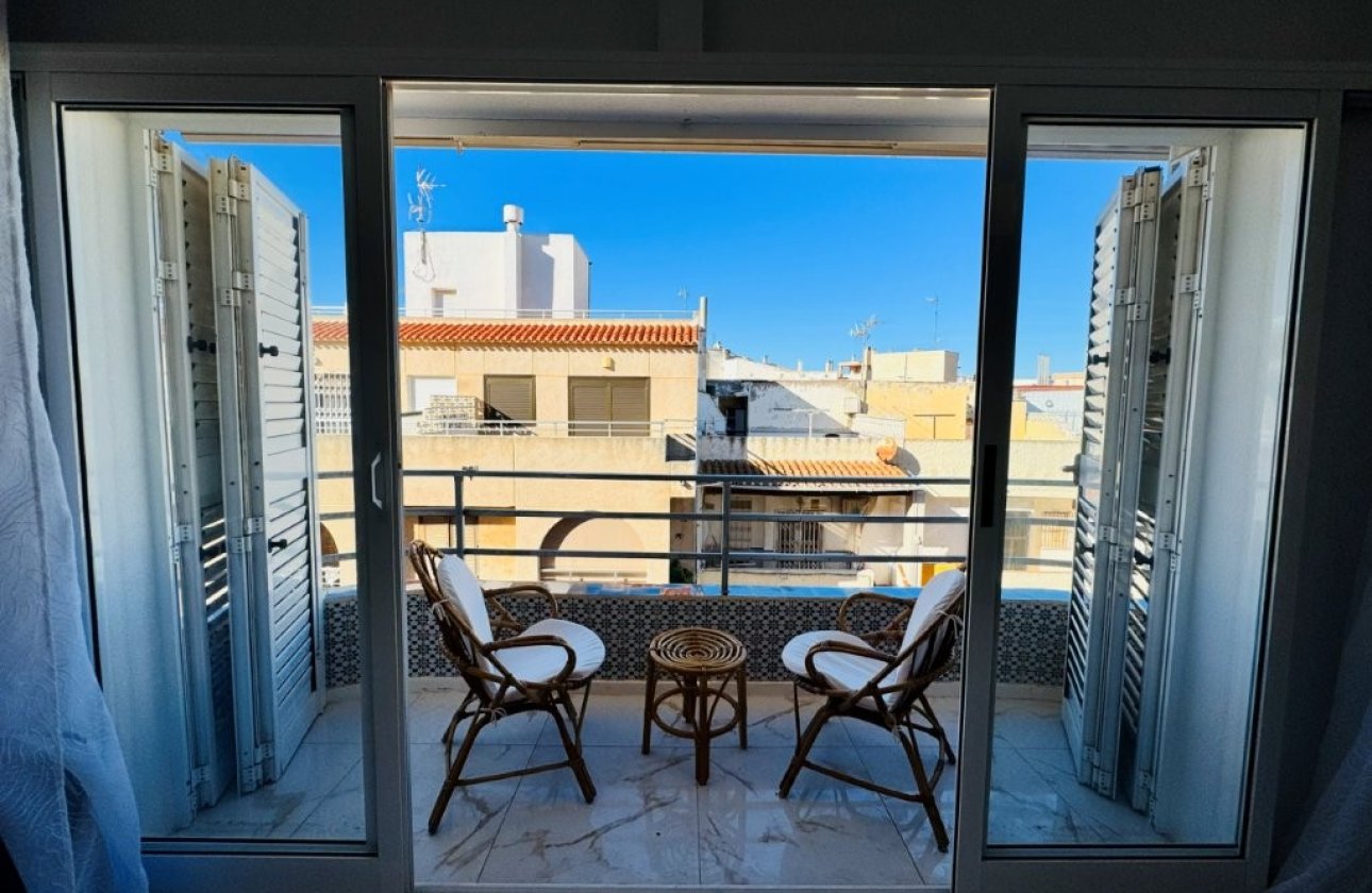 Resale - Apartment -
La Mata - Costa Blanca