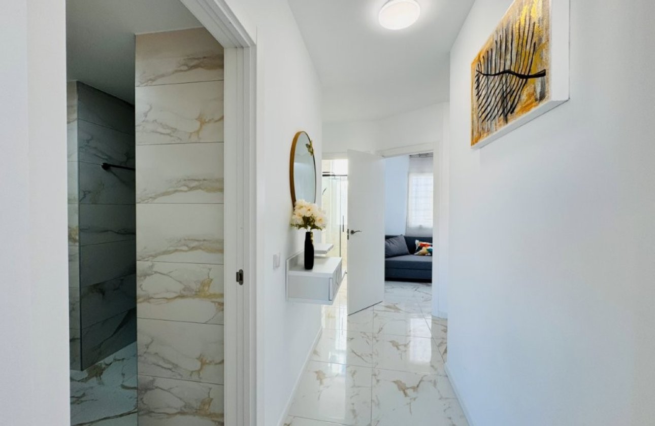 Resale - Apartment -
La Mata - Costa Blanca