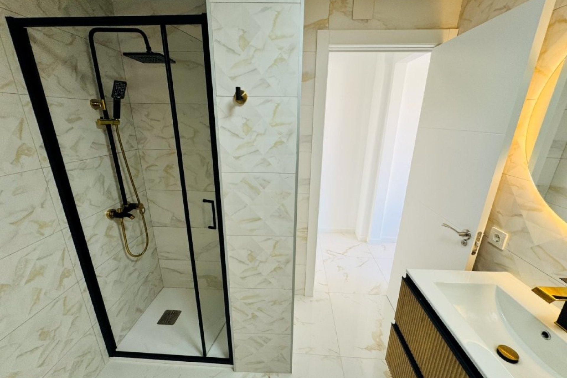 Resale - Apartment -
La Mata - Costa Blanca