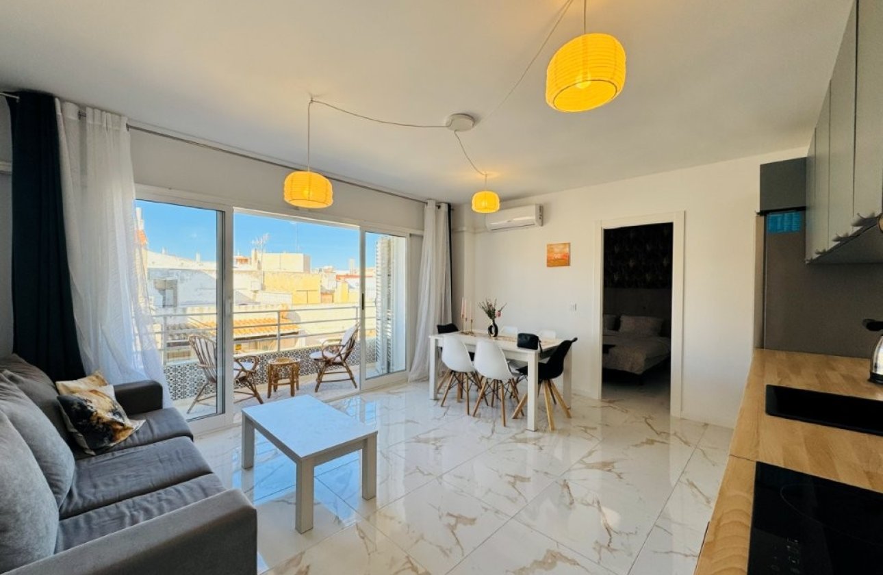 Resale - Apartment -
La Mata - Costa Blanca