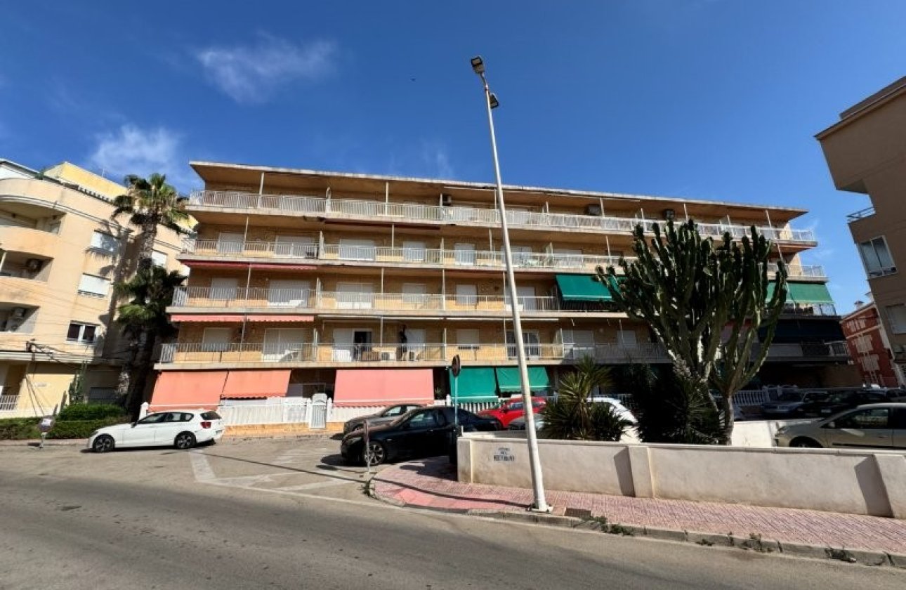 Resale - Apartment -
La Mata - Costa Blanca