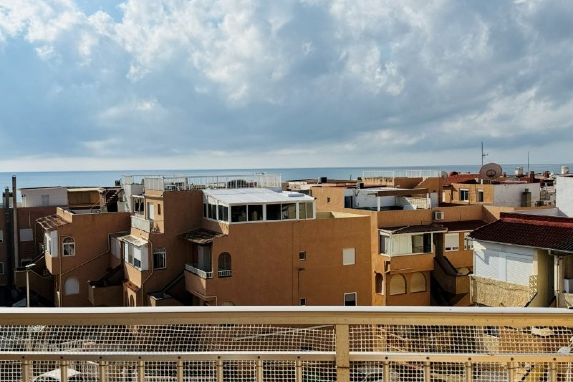 Resale - Apartment -
La Mata - Costa Blanca