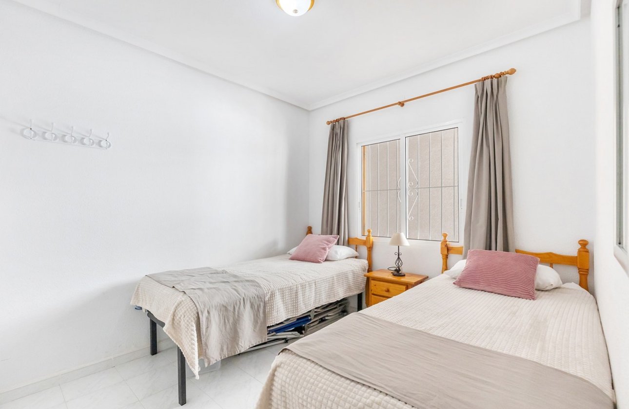 Resale - Apartment -
La Mata - Costa Blanca