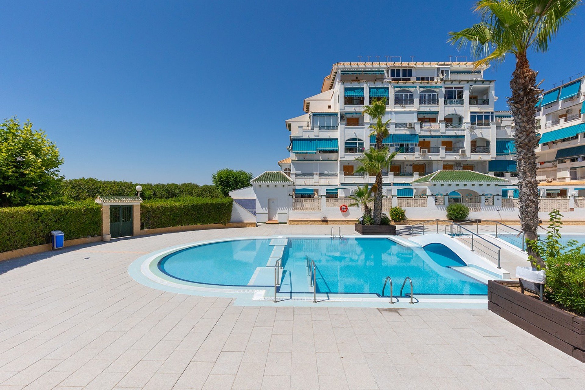 Resale - Apartment -
La Mata - Costa Blanca