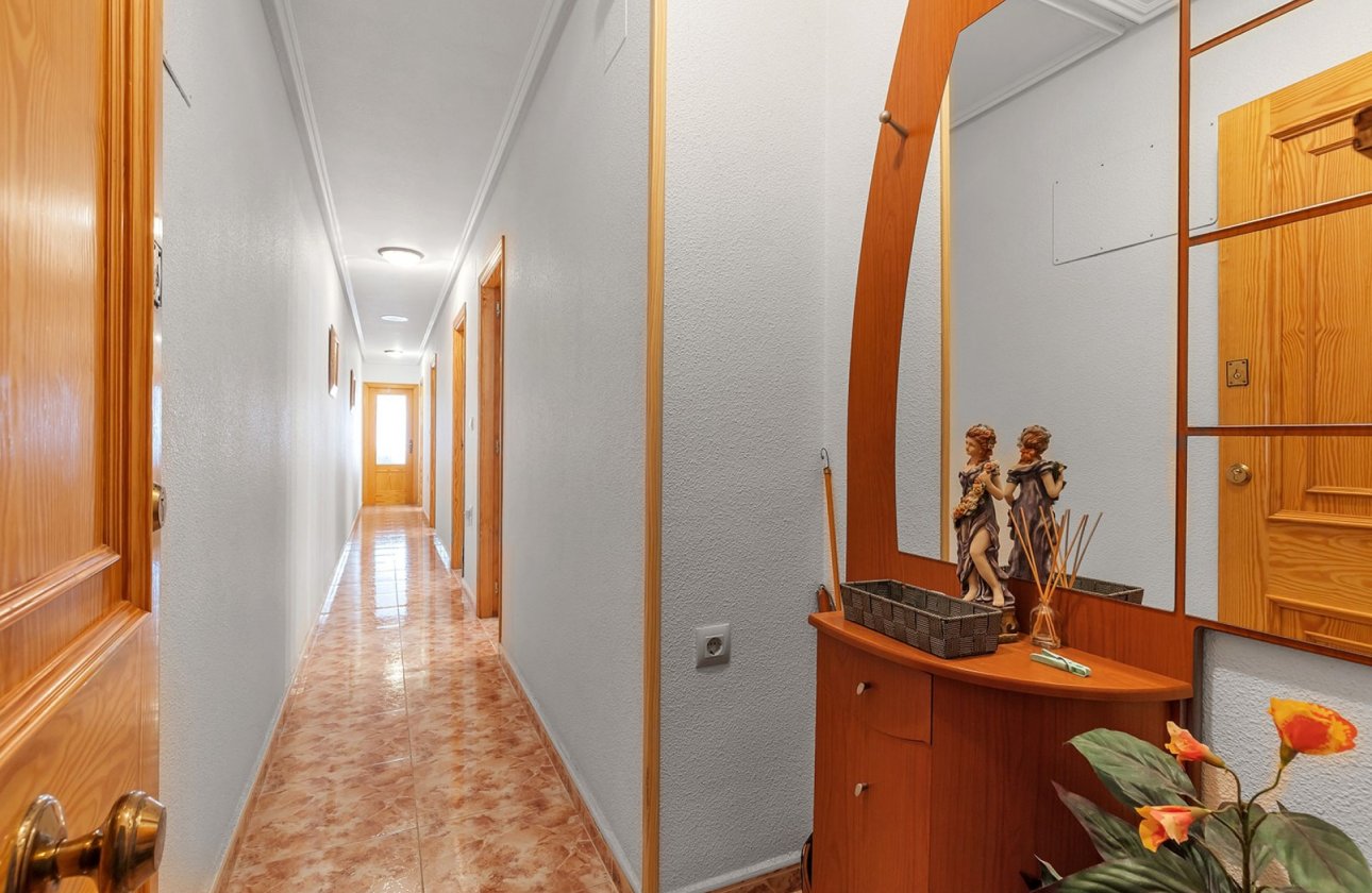 Resale - Apartment -
La Mata - Costa Blanca