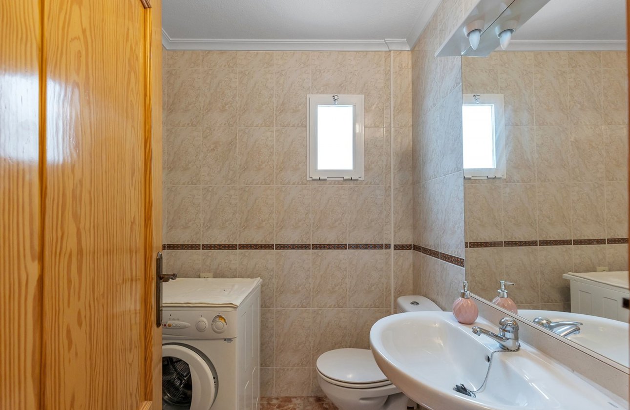 Resale - Apartment -
La Mata - Costa Blanca