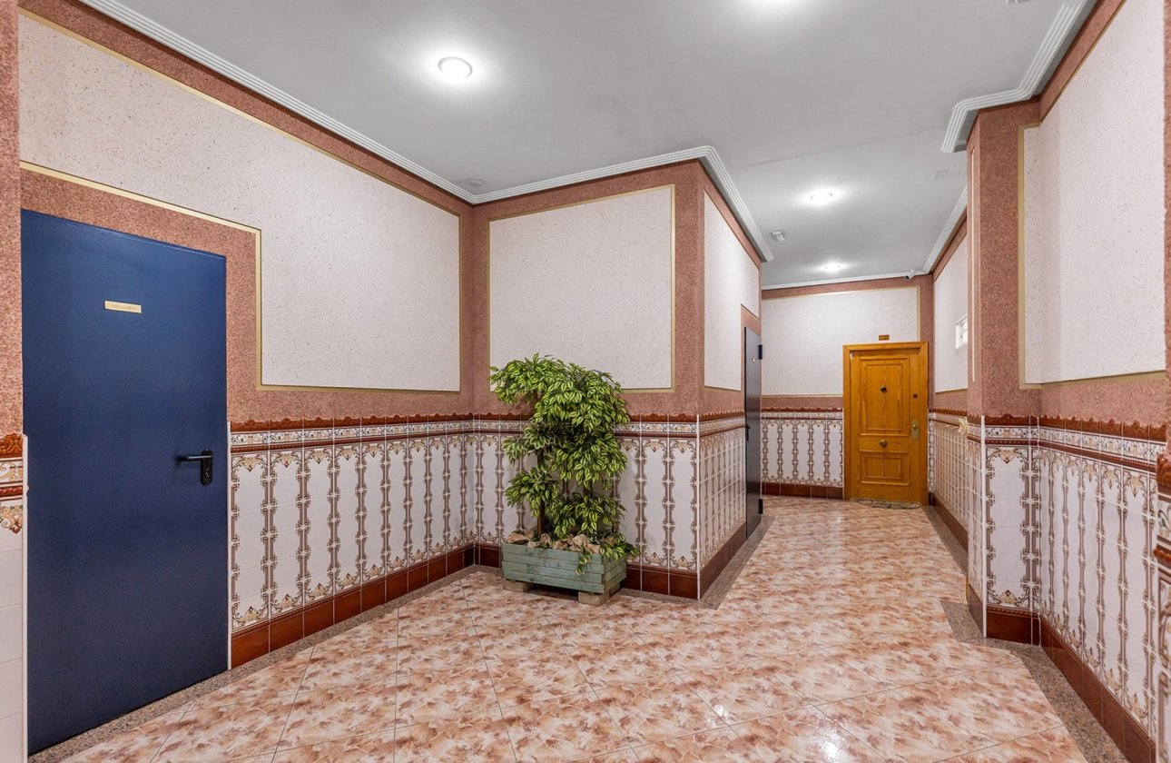 Resale - Apartment -
La Mata - Costa Blanca