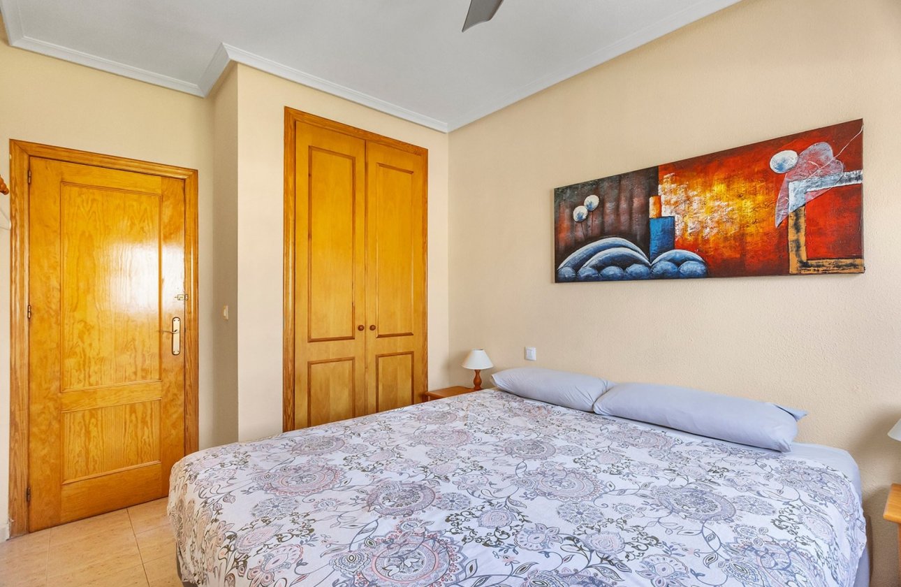 Resale - Apartment -
La Mata - Costa Blanca