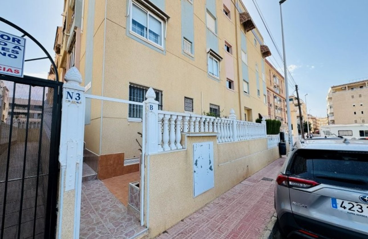 Resale - Apartment -
La Mata - Costa Blanca