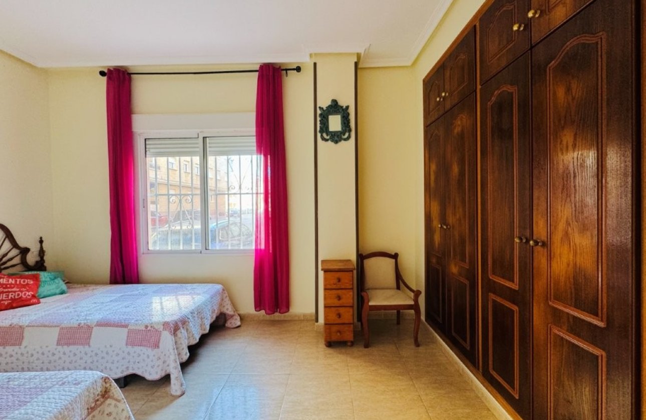 Resale - Apartment -
La Mata - Costa Blanca