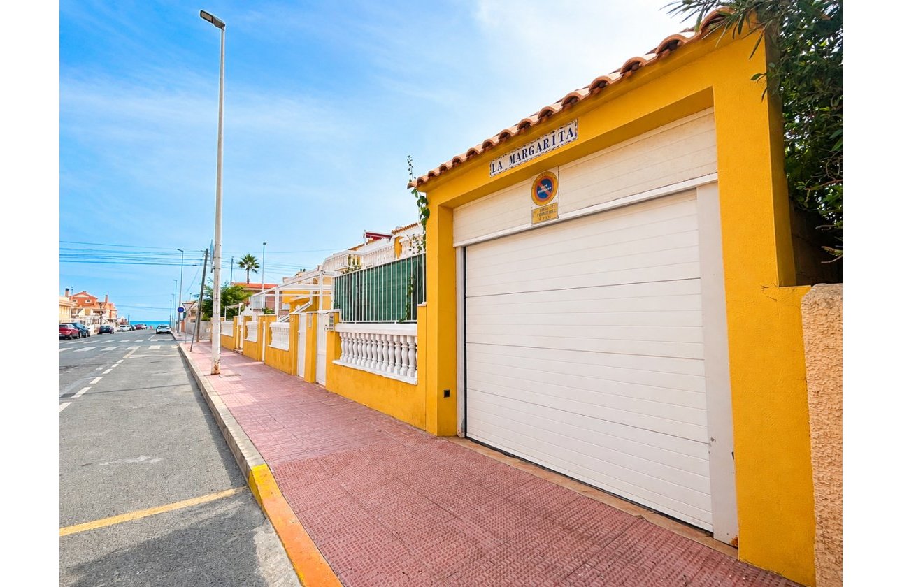 Resale - Apartment -
La Mata - Costa Blanca