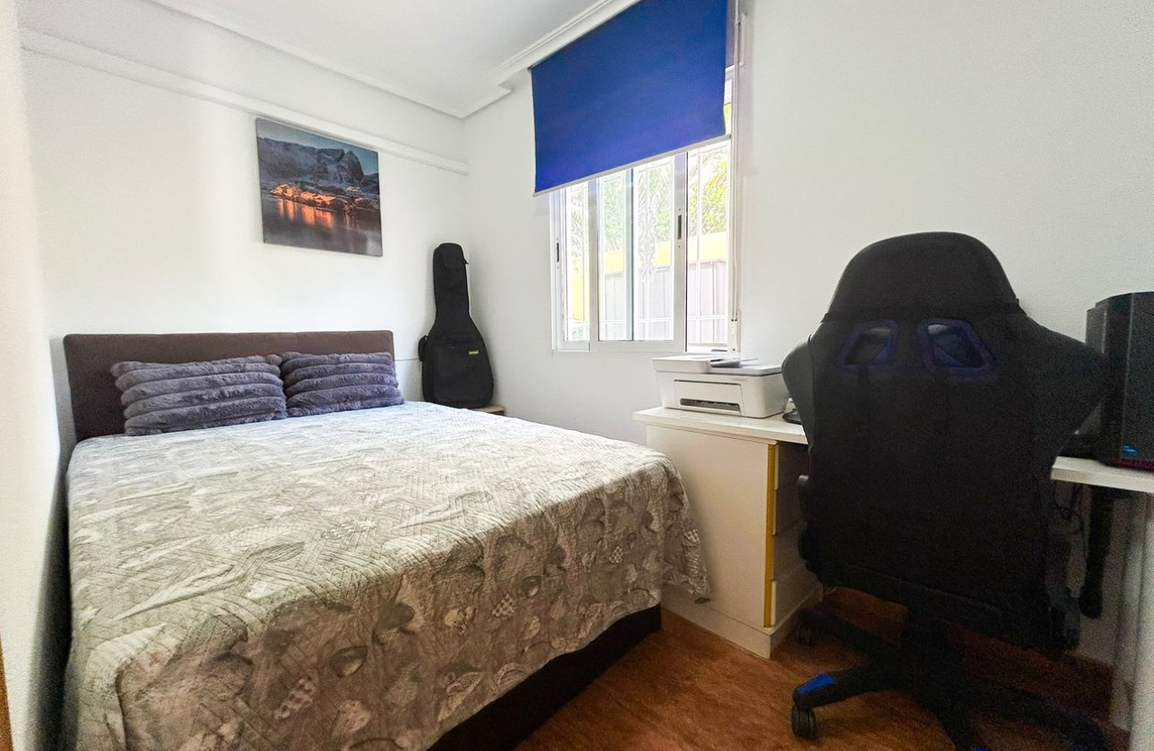 Resale - Apartment -
La Mata - Costa Blanca