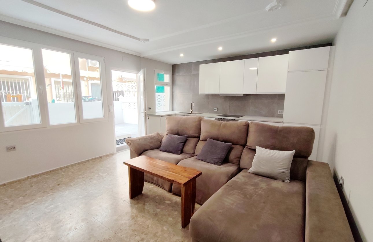 Resale - Apartment -
La Mata - Costa Blanca