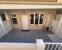 Resale - Apartment -
La Mata