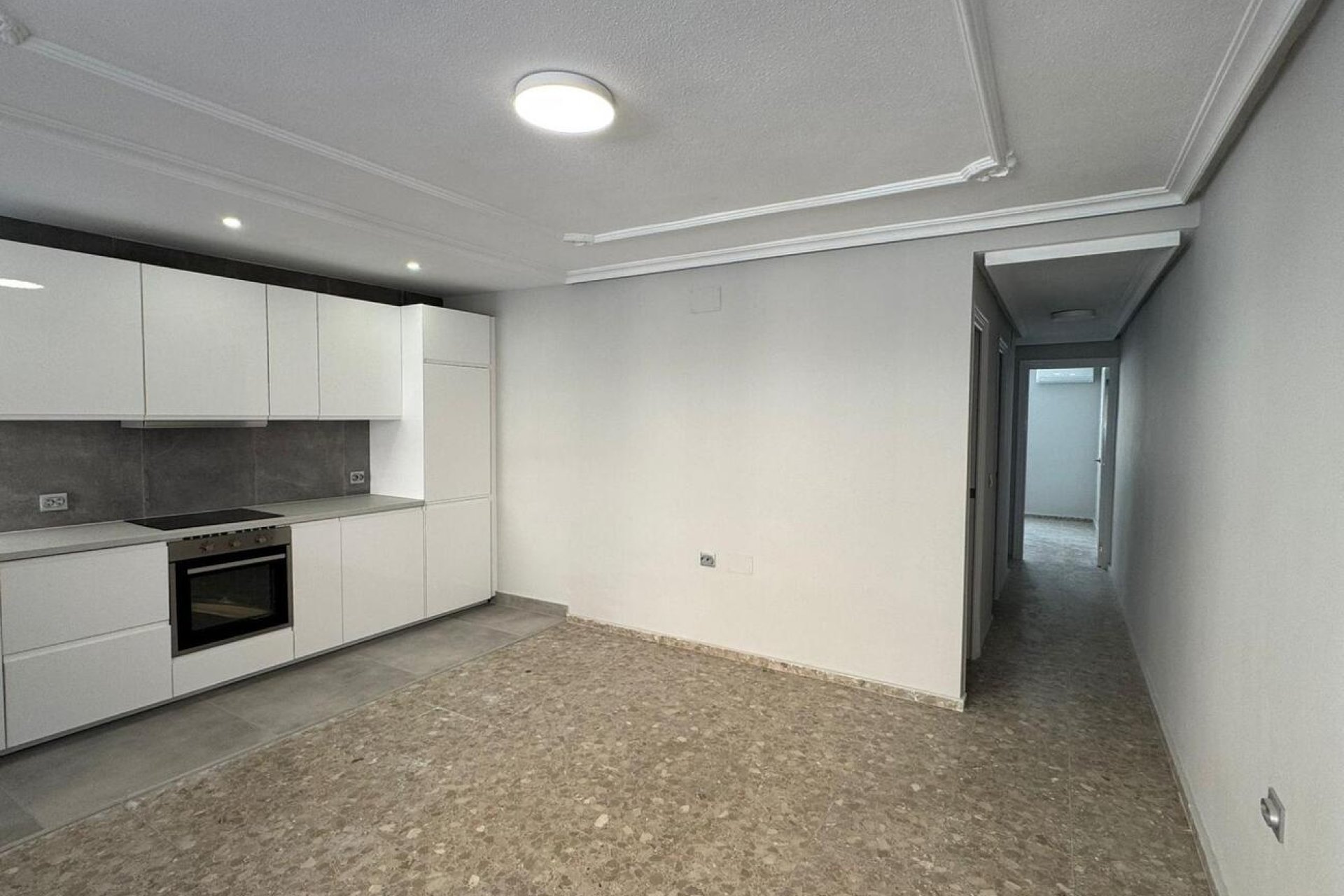 Resale - Apartment -
La Mata