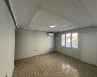 Resale - Apartment -
La Mata