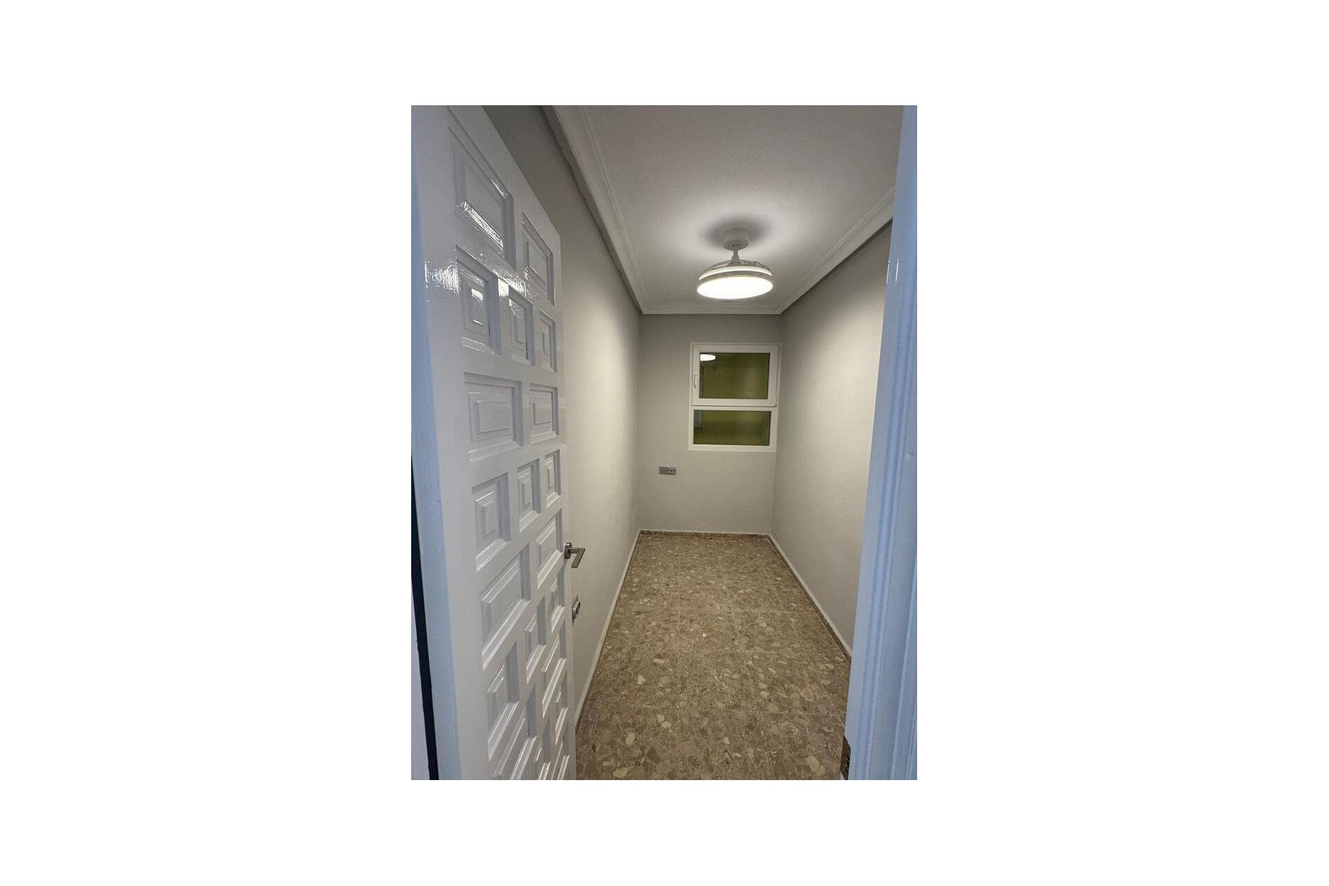 Resale - Apartment -
La Mata