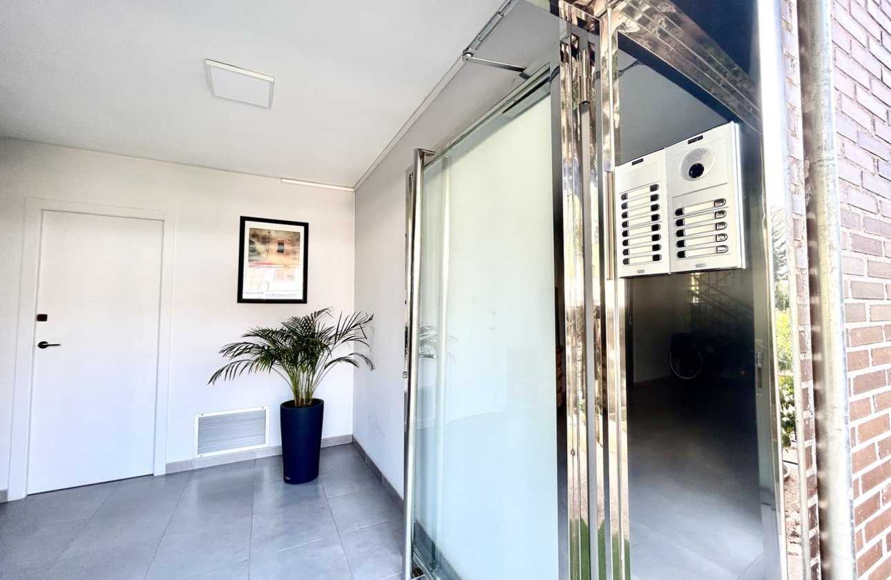 Resale - Apartment -
La Zenia - Costa Blanca