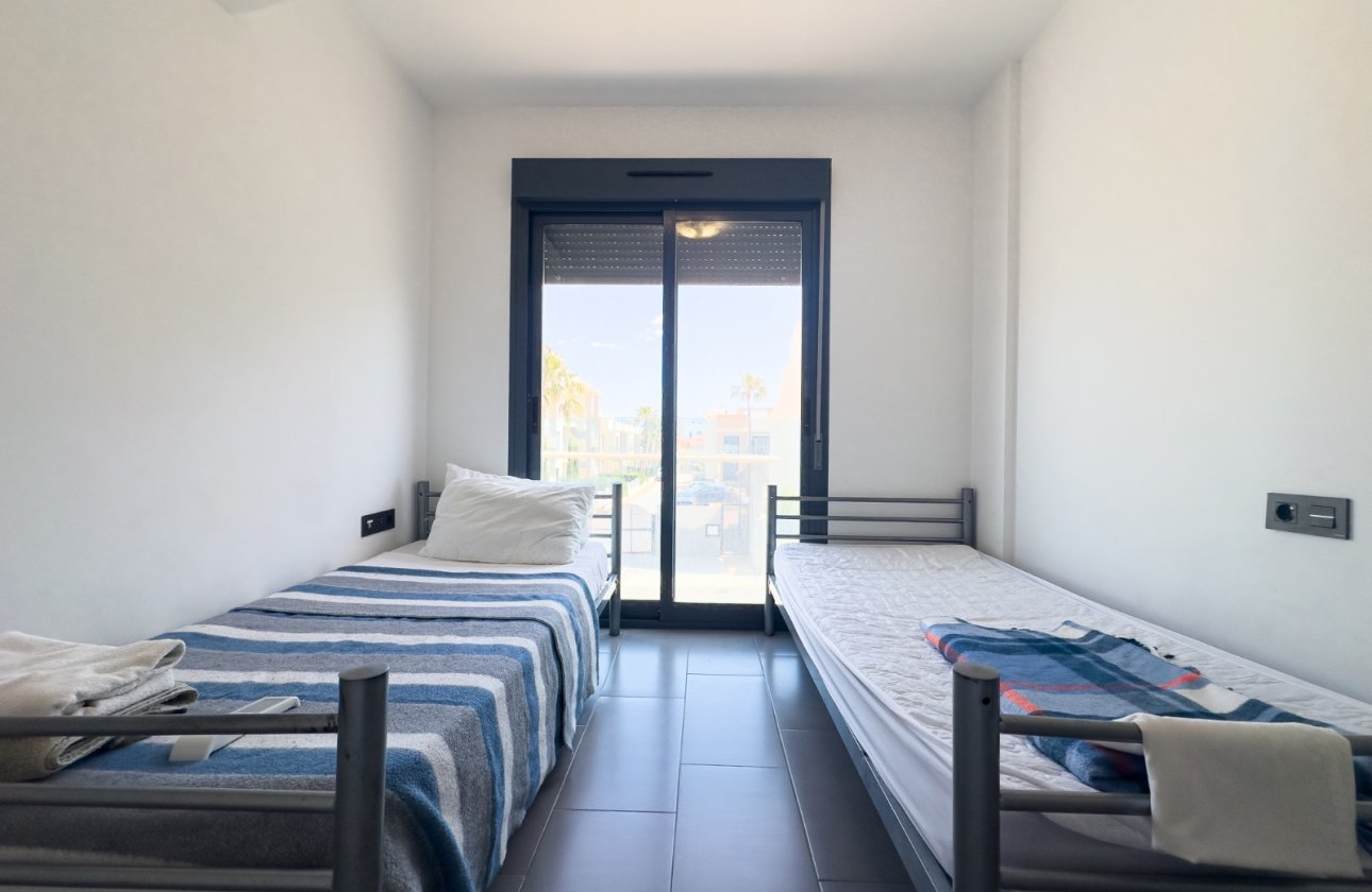 Resale - Apartment -
La Zenia - Costa Blanca