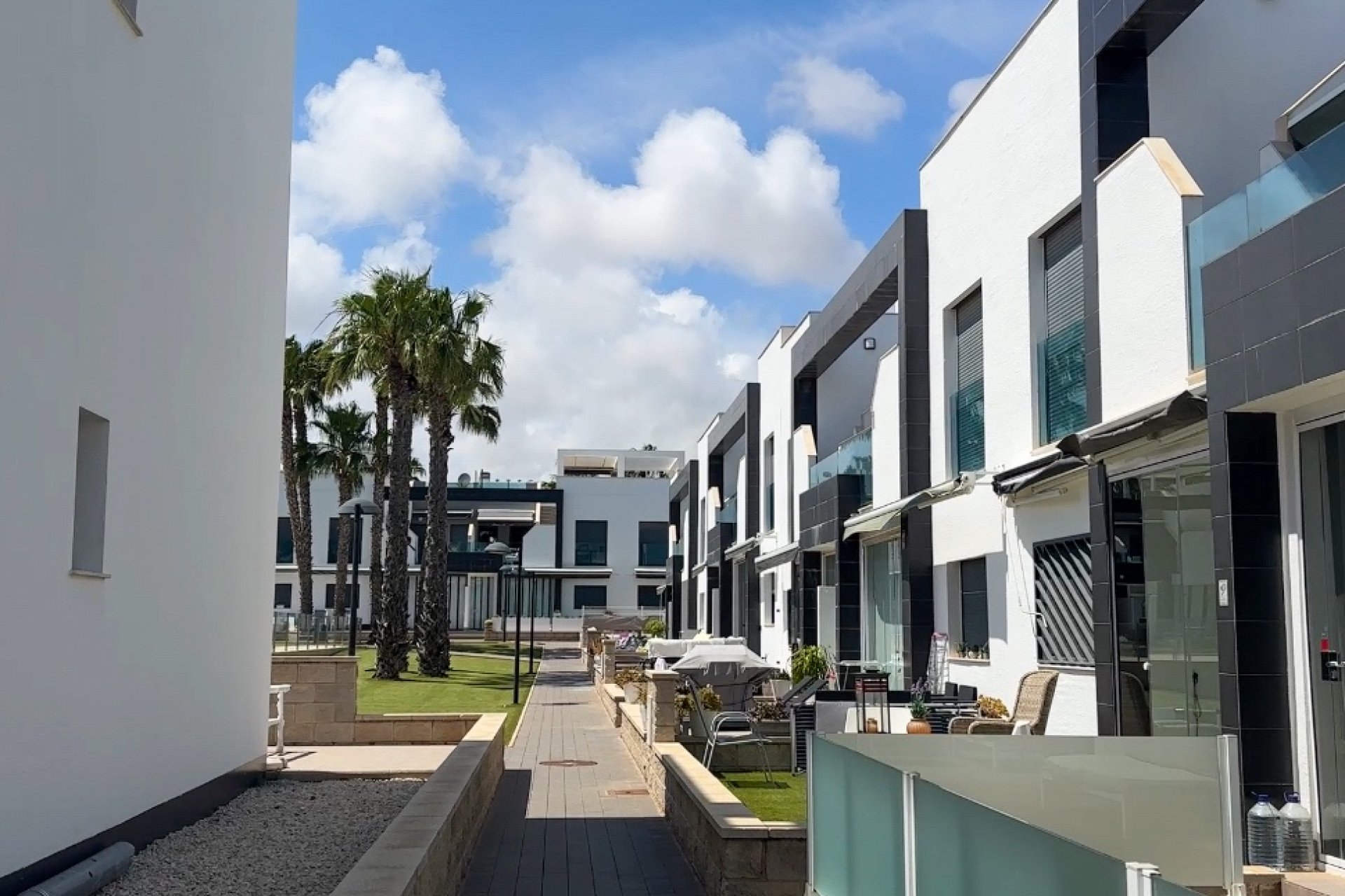Resale - Apartment -
La Zenia - Costa Blanca