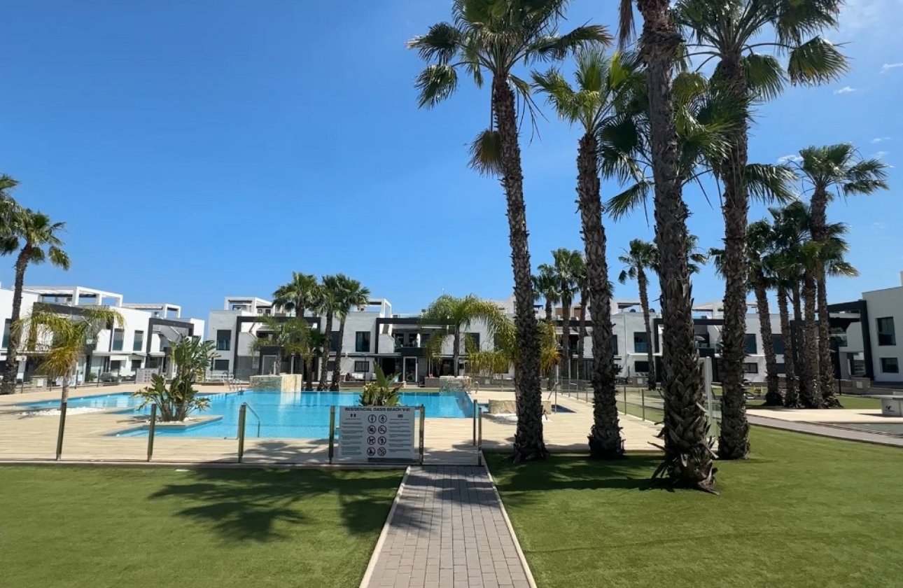 Resale - Apartment -
La Zenia - Costa Blanca