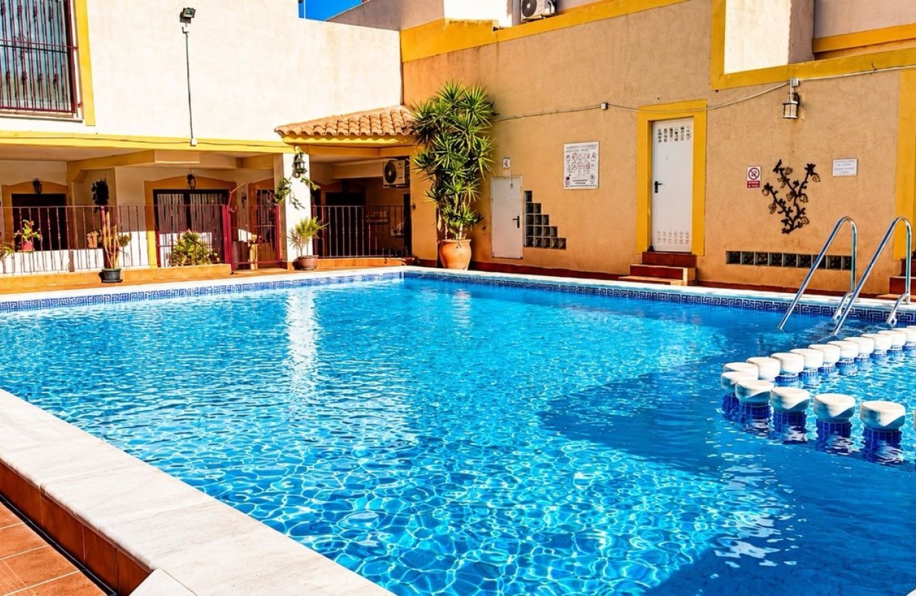 Resale - Apartment -
La Zenia - Costa Blanca