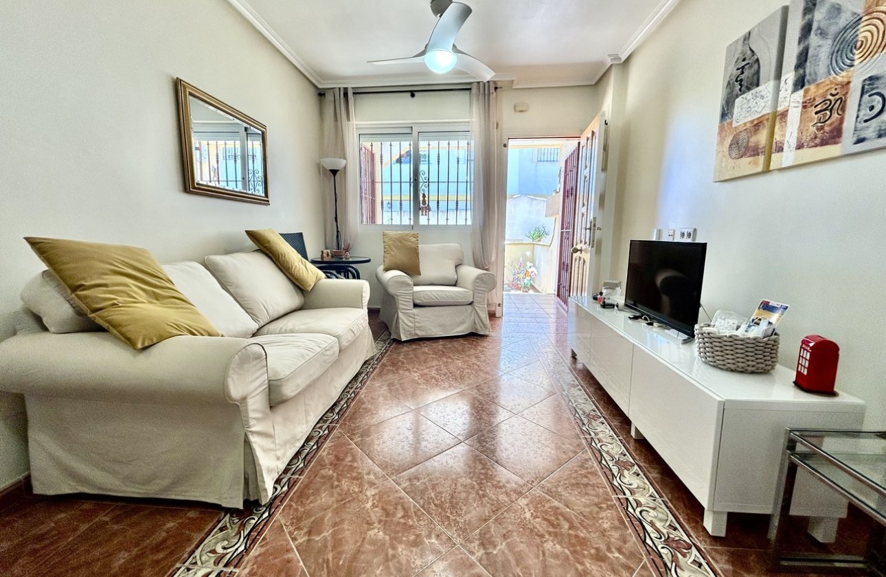 Resale - Apartment -
La Zenia - Costa Blanca