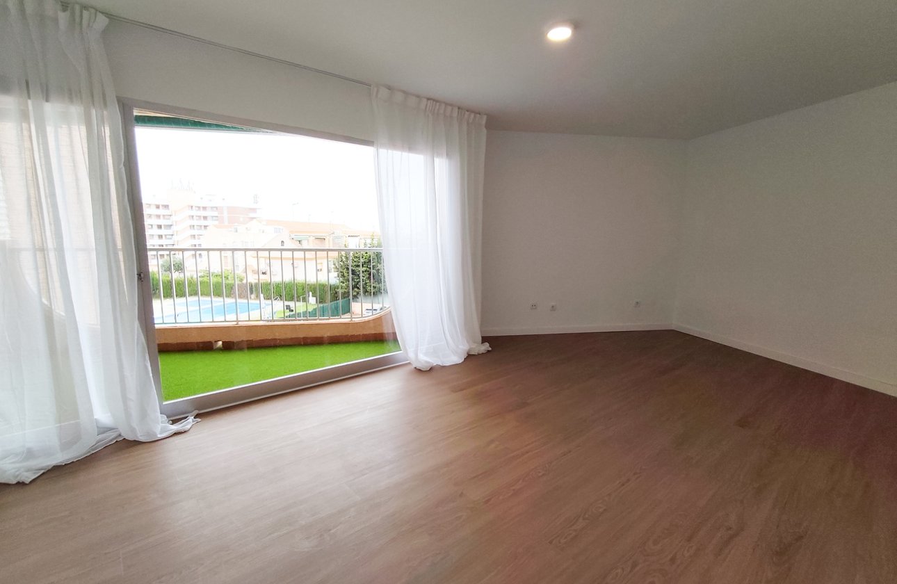Resale - Apartment -
La Zenia - Costa Blanca