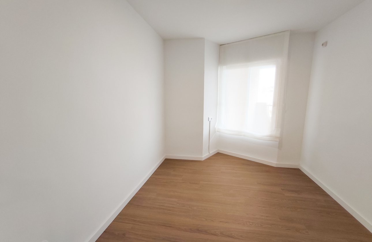 Resale - Apartment -
La Zenia - Costa Blanca