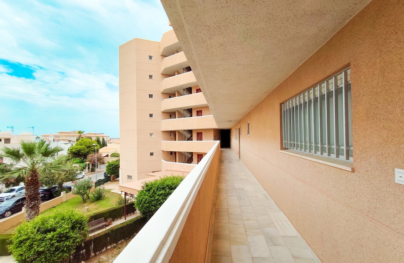 Resale - Apartment -
La Zenia - Costa Blanca