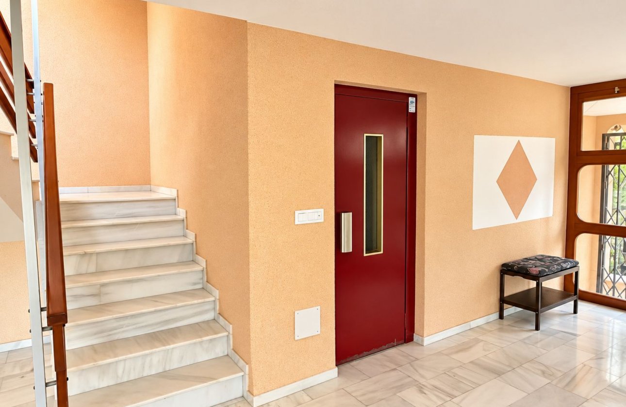 Resale - Apartment -
La Zenia - Costa Blanca