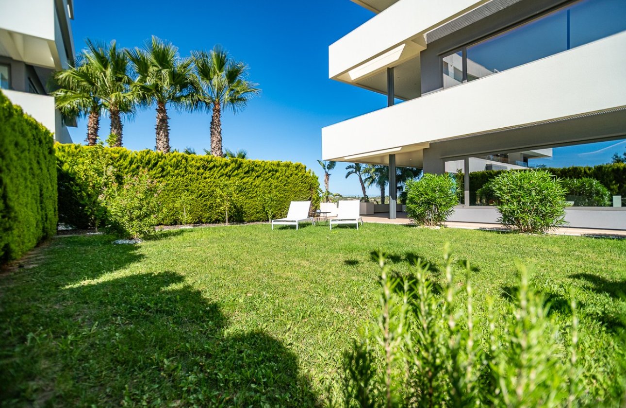 Resale - Apartment -
Las Colinas Golf - Costa Blanca