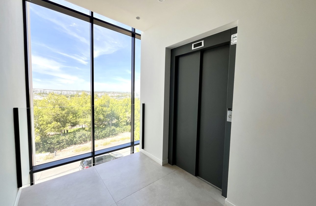 Resale - Apartment -
Las Colinas Golf - Costa Blanca