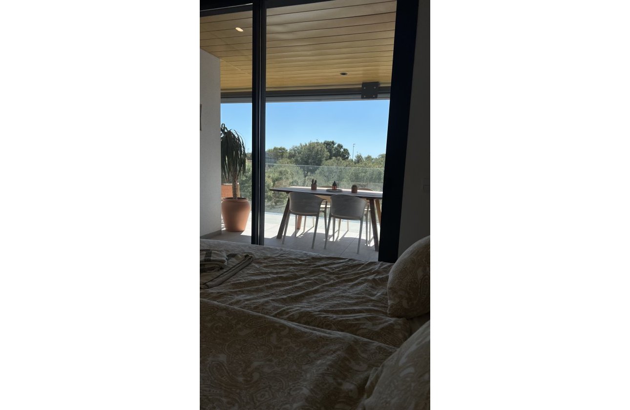 Resale - Apartment -
Las Colinas Golf - Costa Blanca