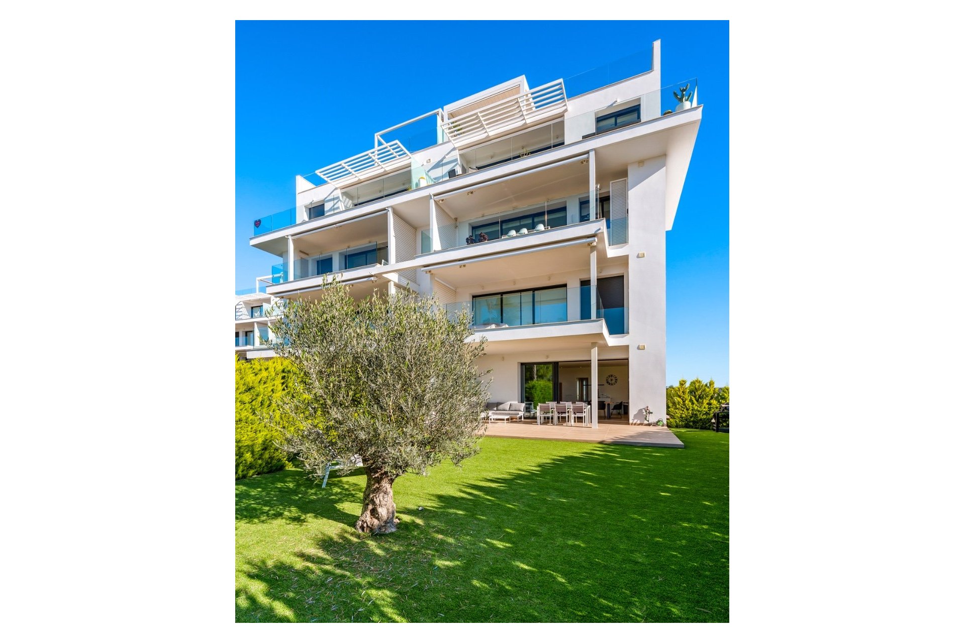Resale - Apartment -
Las Colinas Golf - Costa Blanca