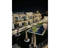 Resale - Apartment -
Las Filipinas - Inland