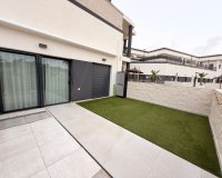 Resale - Apartment -
Lo Crispin - Inland