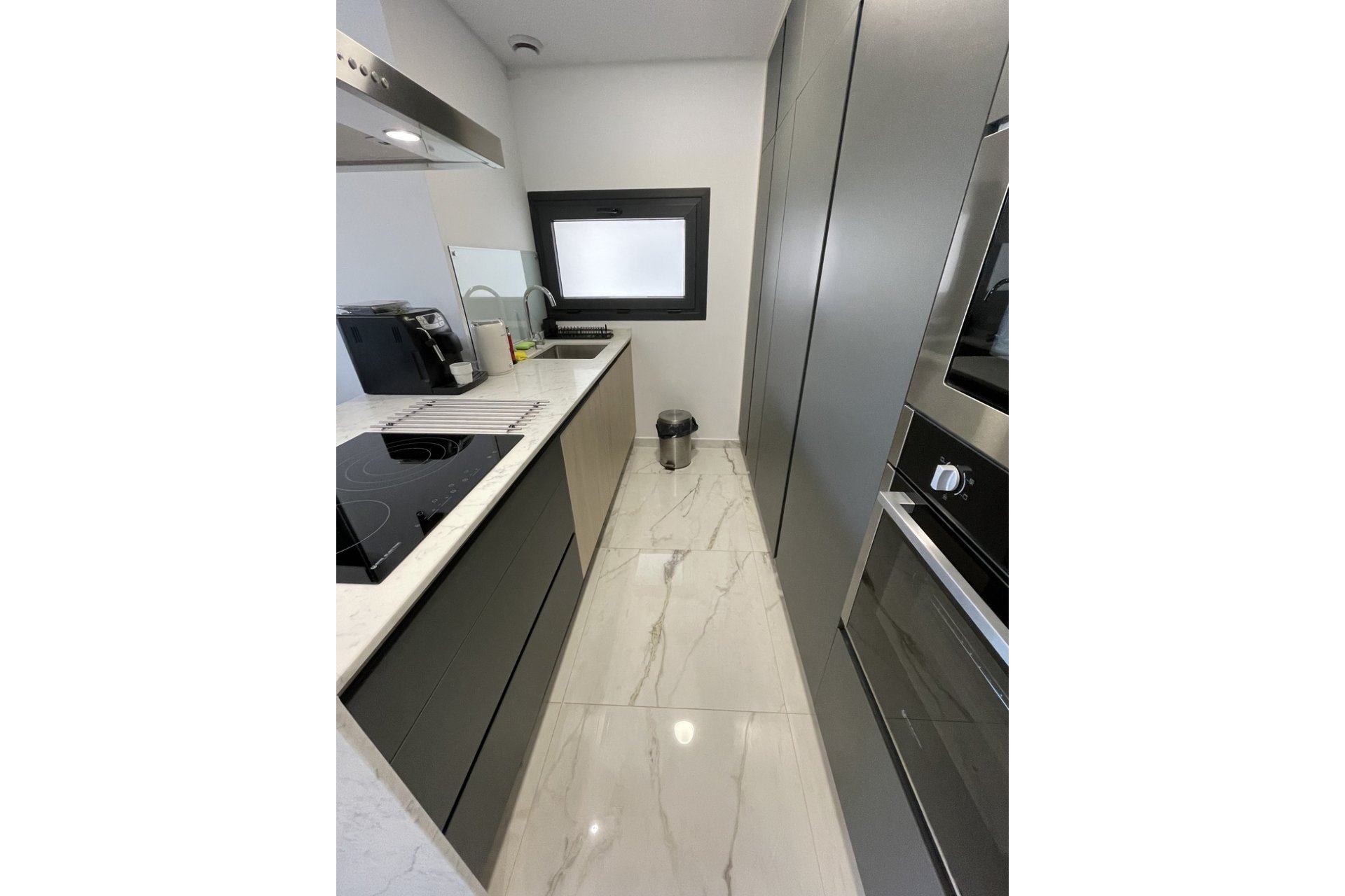 Resale - Apartment -
Los Altos - Costa Blanca