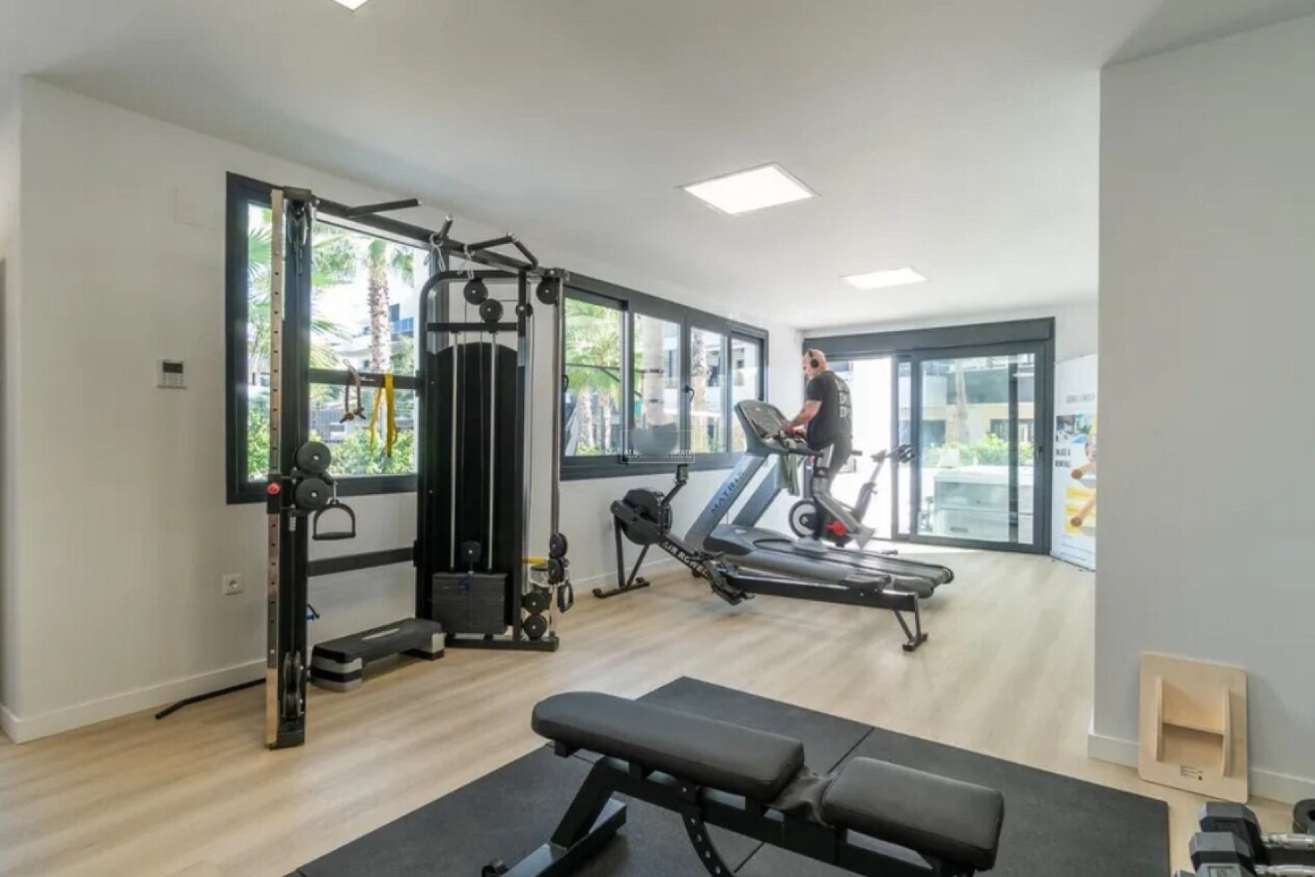 Resale - Apartment -
Los Altos - Costa Blanca