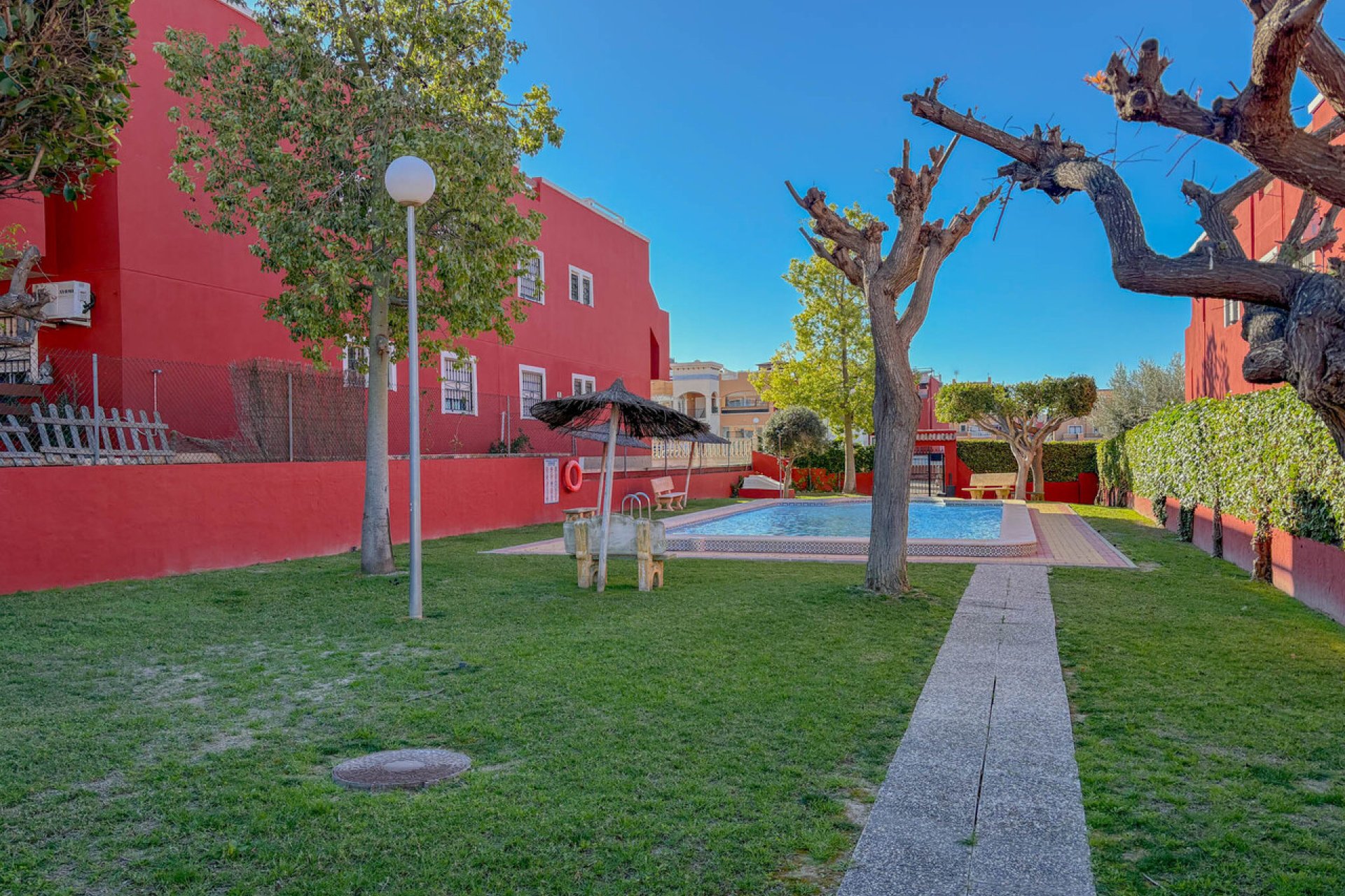 Resale - Apartment -
Los Altos - Costa Blanca