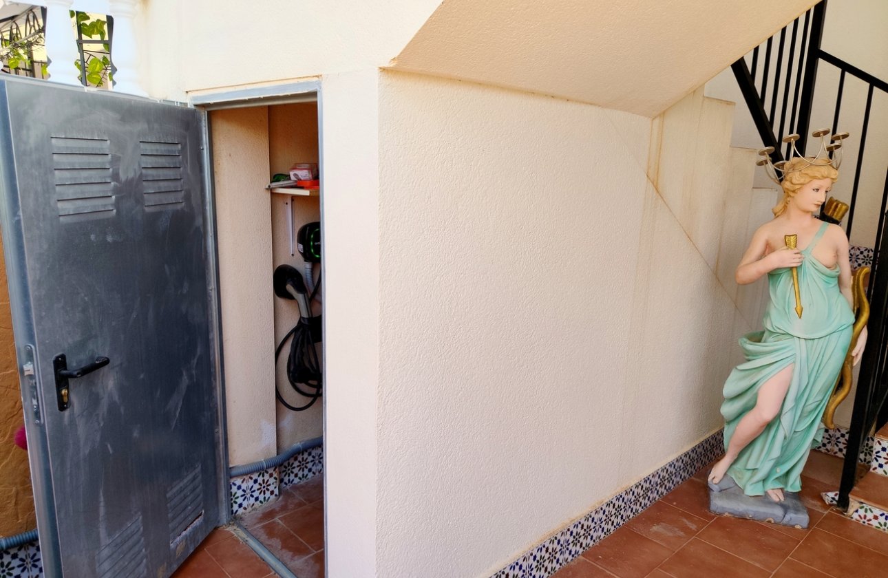 Resale - Apartment -
Los Altos - Costa Blanca