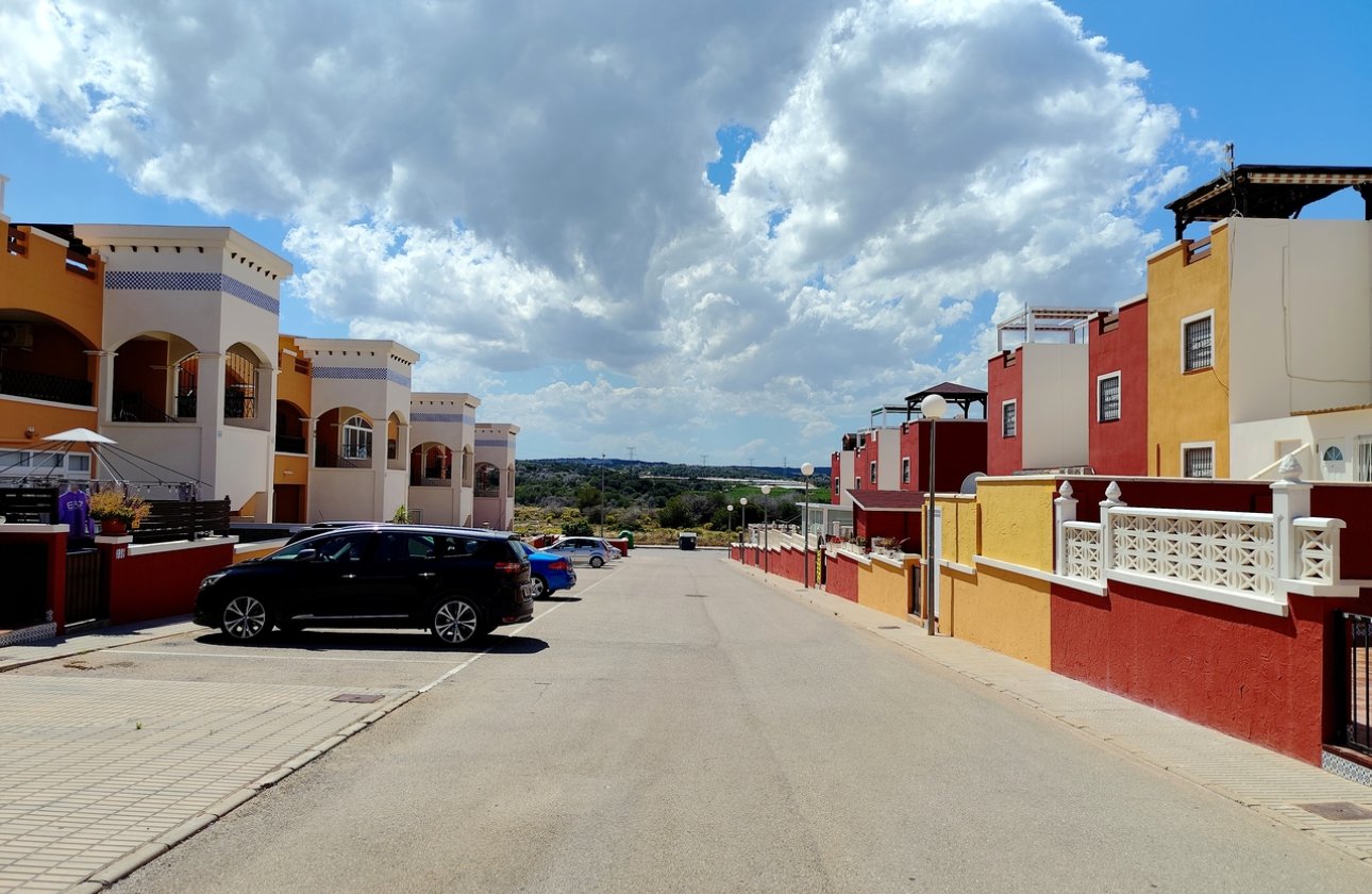 Resale - Apartment -
Los Altos - Costa Blanca