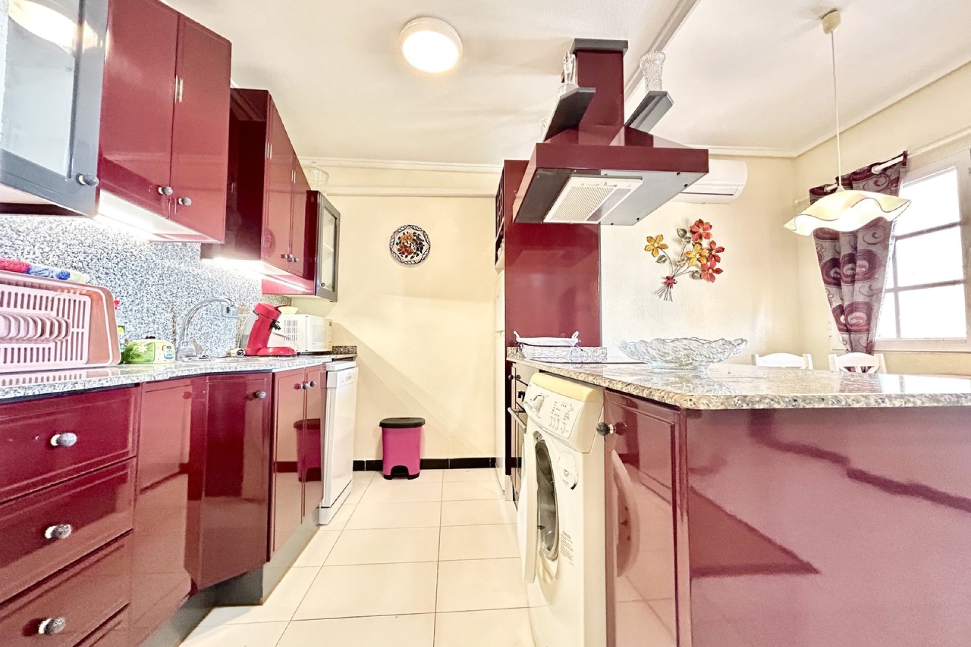 Resale - Apartment -
Los Altos - Costa Blanca