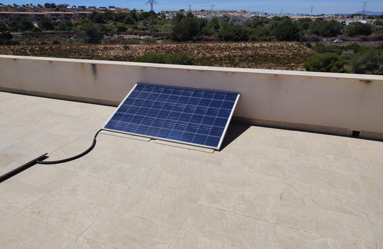 Resale - Apartment -
Los Altos - Costa Blanca